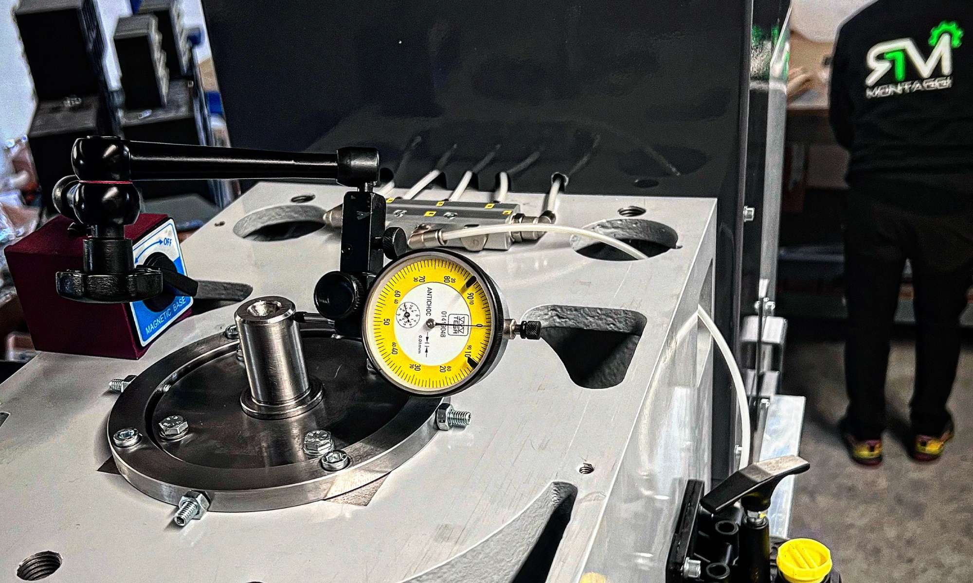 RM montaggi e manutenzione macchine industriali